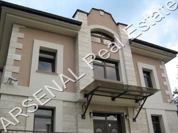 Къща в София, Бояна - 780 кв.м за 2093 €/кв.м - Снимка #1