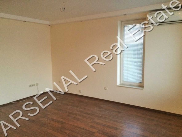 Дава се под наем Двустаен апартамент в София, Оборище - 64 кв.м за 498.27 € - Снимка #1