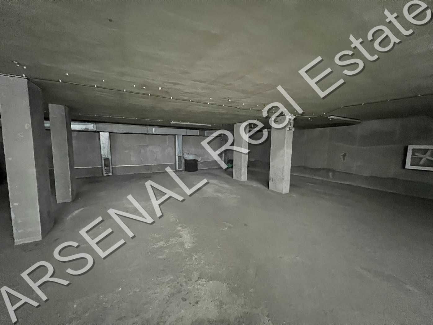 Дава се под наем Гараж / Паркомясто в София, Център - 18 кв.м за 149.43 € - Снимка #1