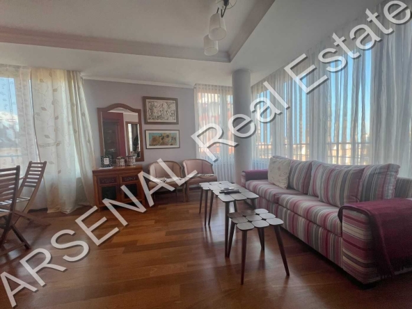 Дава се под наем Двустаен апартамент в София, Лозенец - 76 кв.м за 747.66 € - Снимка #1