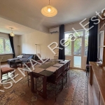 Дава се под наем Тристаен апартамент в София, Център - 110 кв.м за 947.58 € - Снимка #1