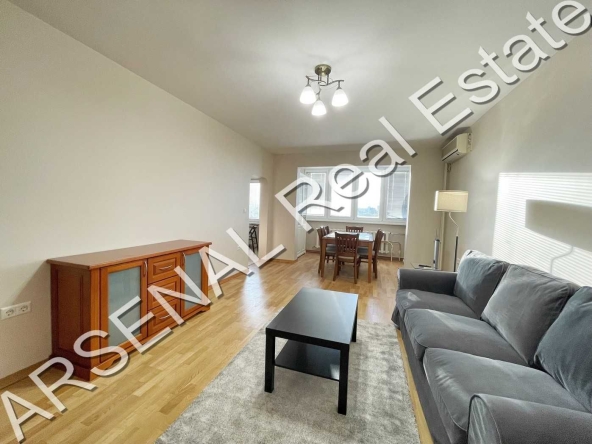 Дава се под наем Тристаен апартамент в София, Студентски град - 117 кв.м за 700 € - Снимка #1