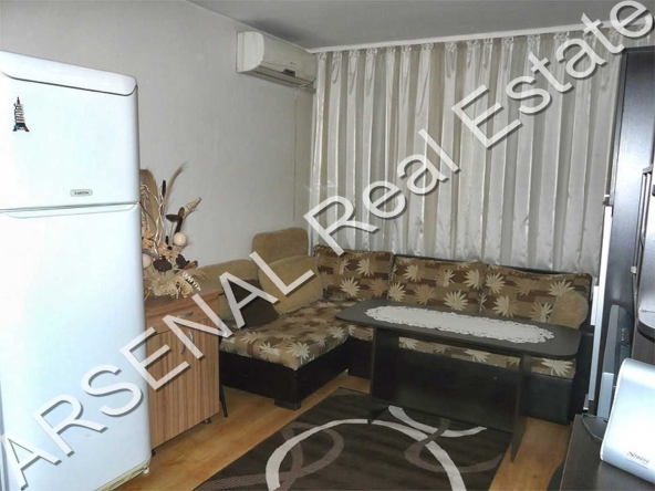 Дава се под наем Двустаен апартамент в София, Център - 65 кв.м за 450 € - Снимка #1