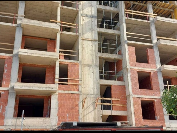 Тристаен апартамент в София, Младост 4 - 104 кв.м за 2202 €/кв.м - Снимка #1