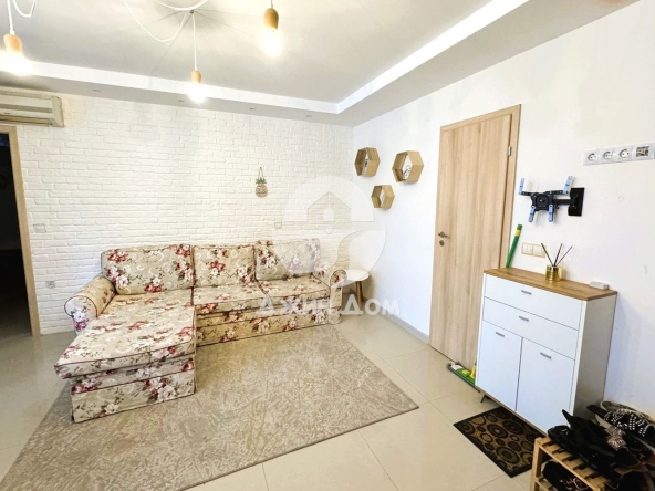 Двустаен апартамент в к.к. Слънчев бряг - 76 кв.м за 961 €/кв.м - Снимка #1