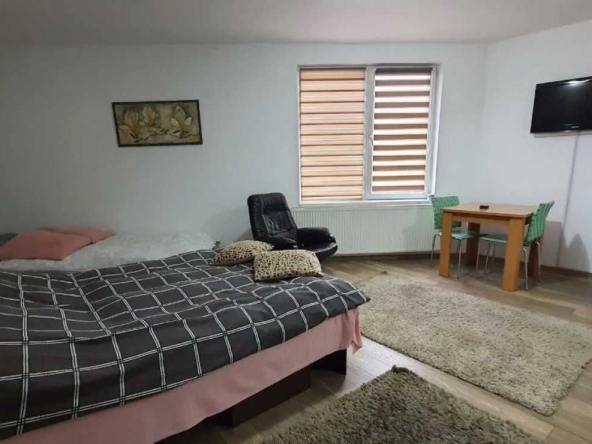 Дава се под наем Двустаен апартамент в Пловдив, Коматево - 65 кв.м за 341.7 € - Снимка #1