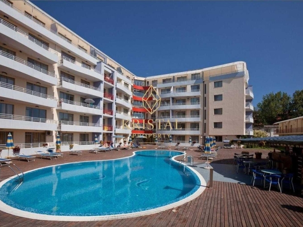 Двустаен апартамент в к.к. Слънчев бряг - 64 кв.м за 1360 €/кв.м - Снимка #1