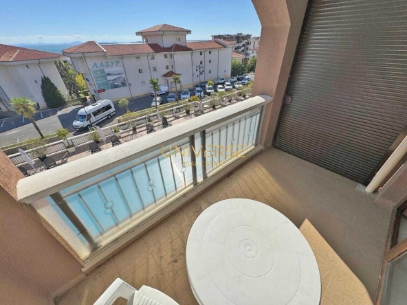 Тристаен апартамент в Свети Влас - 86 кв.м за 1687 €/кв.м - Снимка #1