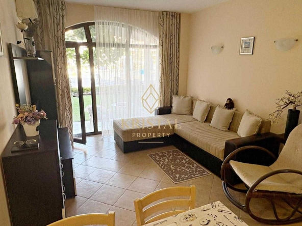 Двустаен апартамент в к.к. Слънчев бряг - 50 кв.м за 1820 €/кв.м - Снимка #1