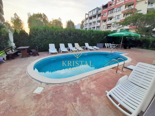 Двустаен апартамент в к.к. Слънчев бряг - 73 кв.м за 946 €/кв.м - Снимка #1