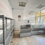 Дава се под наем Магазин в Трявна - 40 кв.м за 204 € - Снимка #1