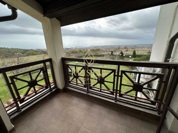 Тристаен апартамент в с. Кошарица, Област Бургас - 116 кв.м за 1199 €/кв.м - Снимка #1