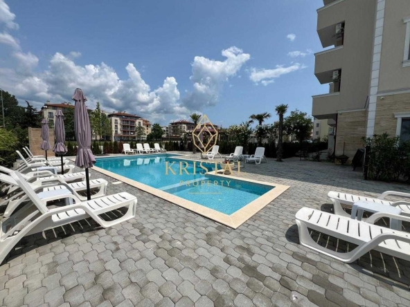 Двустаен апартамент в к.к. Слънчев бряг - 67 кв.м за 1583 €/кв.м - Снимка #1