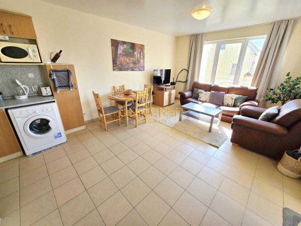 Двустаен апартамент в к.к. Слънчев бряг - 65 кв.м за 659 €/кв.м - Снимка #1