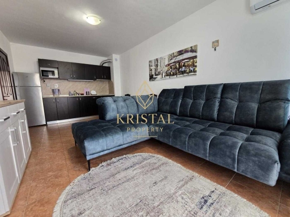 Двустаен апартамент в к.к. Слънчев бряг - 71 кв.м за 571 €/кв.м - Снимка #1