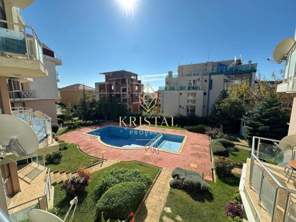 Тристаен апартамент в Свети Влас - 97 кв.м за 605 €/кв.м - Снимка #1