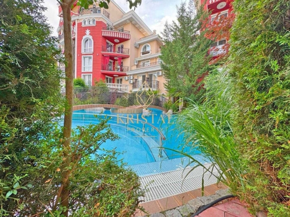 Тристаен апартамент в к.к. Слънчев бряг - 78 кв.м за 915 €/кв.м - Снимка #1