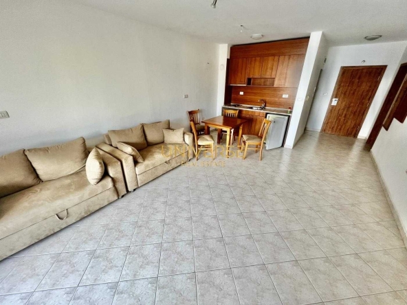 Двустаен апартамент в к.к. Слънчев бряг - 77 кв.м за 762 €/кв.м - Снимка #1