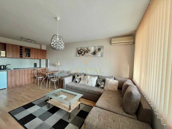 Тристаен апартамент в Свети Влас - 86 кв.м за 783 €/кв.м - Снимка #1