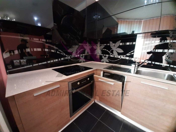 Дава се под наем Двустаен апартамент в Варна, Колхозен пазар - 65 кв.м за 428.91 € - Снимка #1