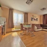 Тристаен апартамент в к.к. Слънчев бряг - 79 кв.м за 839 €/кв.м - Снимка #1