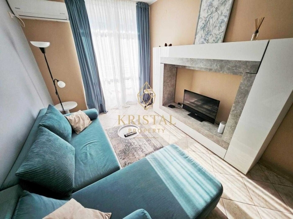 Двустаен апартамент в к.к. Слънчев бряг - 62 кв.м за 642 €/кв.м - Снимка #1