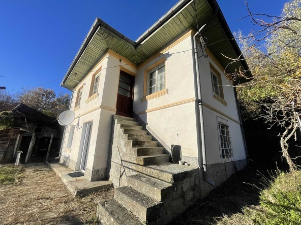 Къща в Габрово, Беленци - 50 кв.м за 612 €/кв.м - Снимка #1