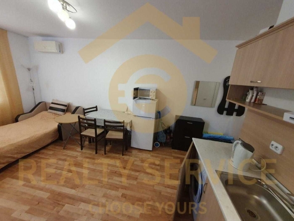 Двустаен апартамент в к.к. Слънчев бряг - 48 кв.м за 1219 €/кв.м - Снимка #1