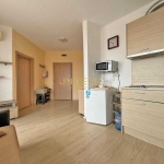 Двустаен апартамент в к.к. Слънчев бряг - 54 кв.м за 1065 €/кв.м - Снимка #1