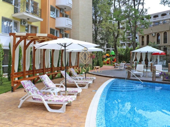 Двустаен апартамент в к.к. Слънчев бряг - 47 кв.м за 923 €/кв.м - Снимка #1