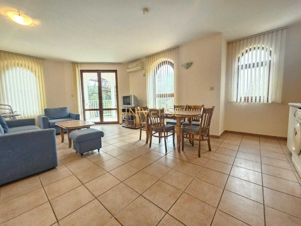 Тристаен апартамент в к.к. Слънчев бряг - 104 кв.м за 535 €/кв.м - Снимка #1