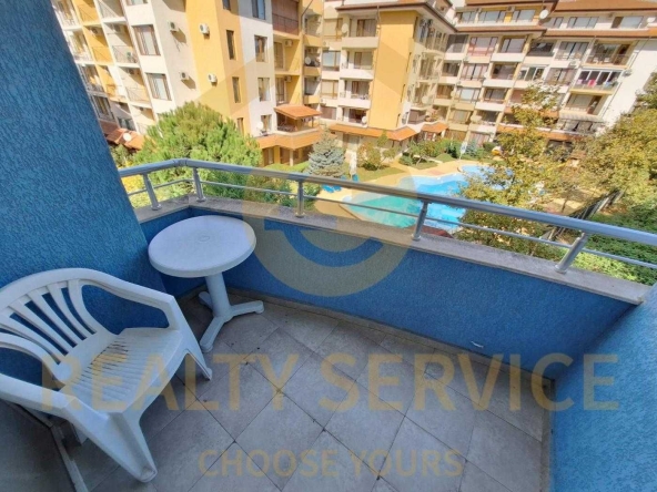 Двустаен апартамент в к.к. Слънчев бряг - 75 кв.м за 1000 €/кв.м - Снимка #1