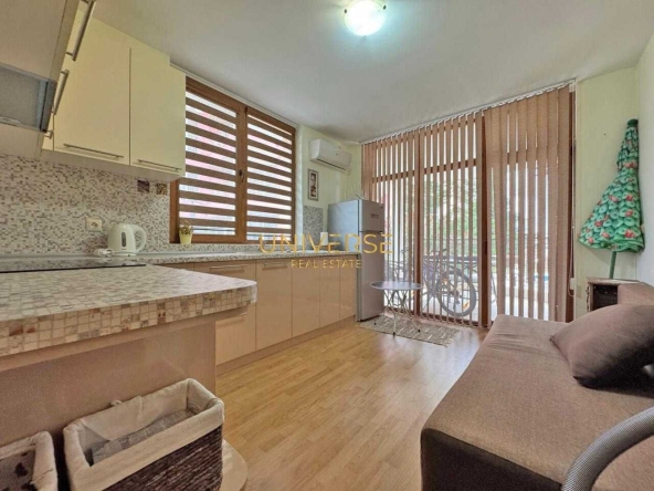 Тристаен апартамент в к.к. Слънчев бряг - 87 кв.м за 674 €/кв.м - Снимка #1