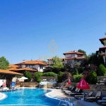 Тристаен апартамент в с. Кошарица, Област Бургас - 87 кв.м за 516 €/кв.м - Снимка #1