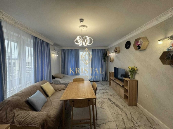 Двустаен апартамент в к.к. Слънчев бряг - 85 кв.м за 720 €/кв.м - Снимка #1