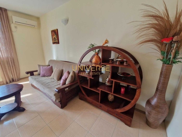 Двустаен апартамент в к.к. Слънчев бряг - 88 кв.м за 898 €/кв.м - Снимка #1