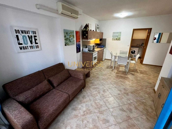 Двустаен апартамент в к.к. Слънчев бряг - 69 кв.м за 1261 €/кв.м - Снимка #1