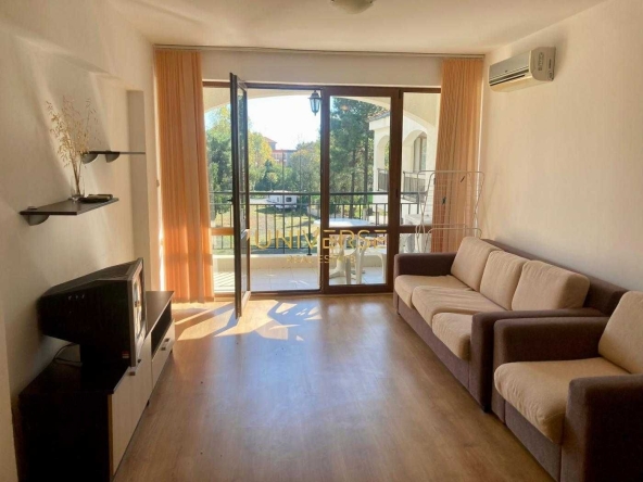 Двустаен апартамент в к.к. Слънчев бряг - 72 кв.м за 1028 €/кв.м - Снимка #1