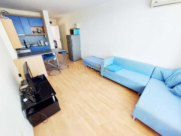 Тристаен апартамент в к.к. Слънчев бряг - 86 кв.м за 813 €/кв.м - Снимка #1