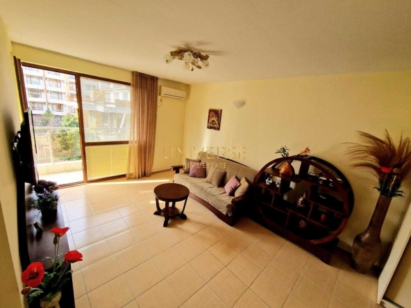 Двустаен апартамент в к.к. Слънчев бряг - 88 кв.м за 927 €/кв.м - Снимка #1