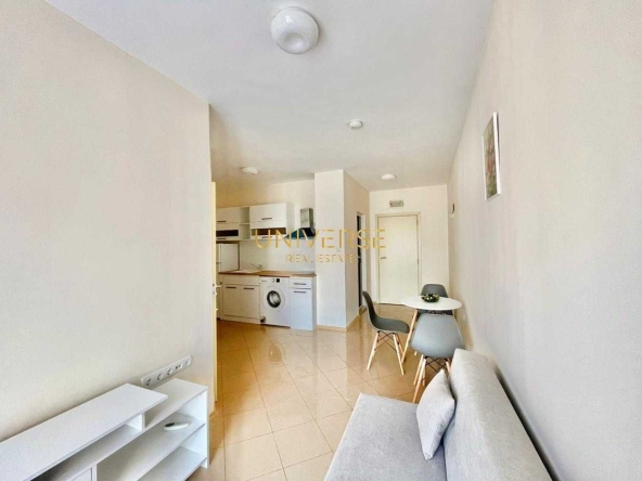 Двустаен апартамент в к.к. Слънчев бряг - 52 кв.м за 1124 €/кв.м - Снимка #1