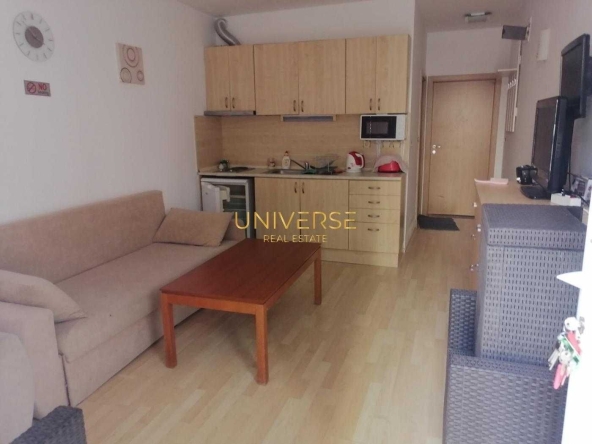 Двустаен апартамент в к.к. Слънчев бряг - 50 кв.м за 1100 €/кв.м - Снимка #1