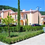 Двустаен апартамент в к.к. Елените - 60 кв.м за 967 €/кв.м - Снимка #1