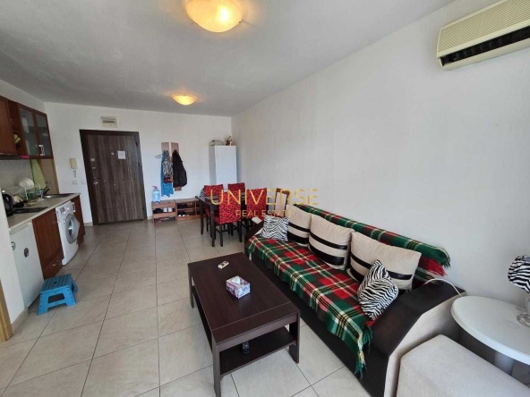 Двустаен апартамент в к.к. Слънчев бряг - 60 кв.м за 1200 €/кв.м - Снимка #1