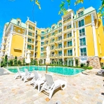 Тристаен апартамент в к.к. Слънчев бряг - 80 кв.м за 1138 €/кв.м - Снимка #1