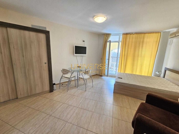 Двустаен апартамент в к.к. Слънчев бряг - 63 кв.м за 1413 €/кв.м - Снимка #1