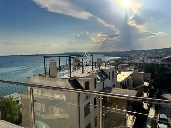 Двустаен апартамент в Свети Влас - 65 кв.м за 1924 €/кв.м - Снимка #1