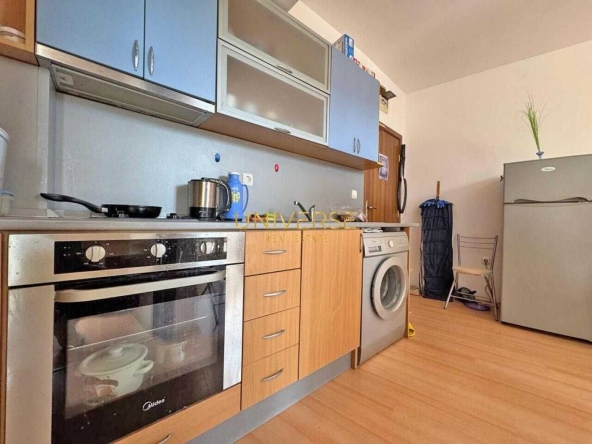 Двустаен апартамент в к.к. Слънчев бряг - 39 кв.м за 1244 €/кв.м - Снимка #1