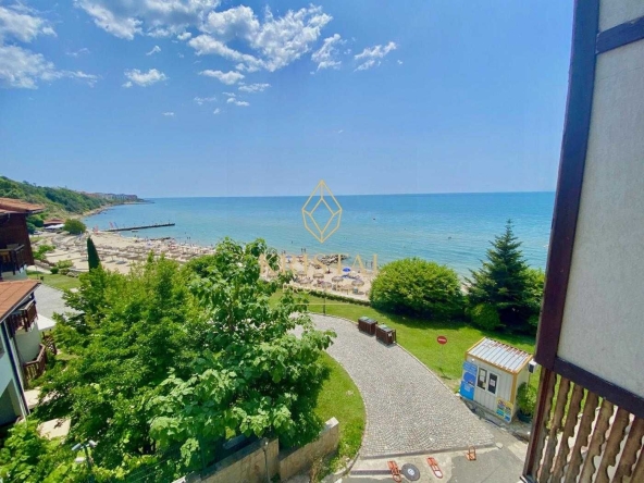 Тристаен апартамент в Свети Влас - 98 кв.м за 1613 €/кв.м - Снимка #1