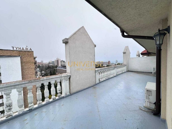 Тристаен апартамент в к.к. Слънчев бряг - 120 кв.м за 1292 €/кв.м - Снимка #1